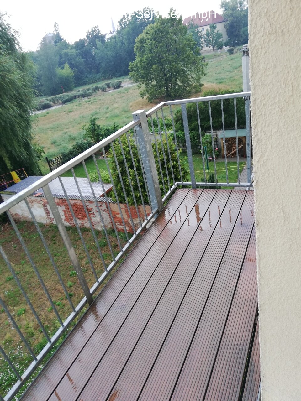 2 Raumwohnung mit offener Küche und Balkon!