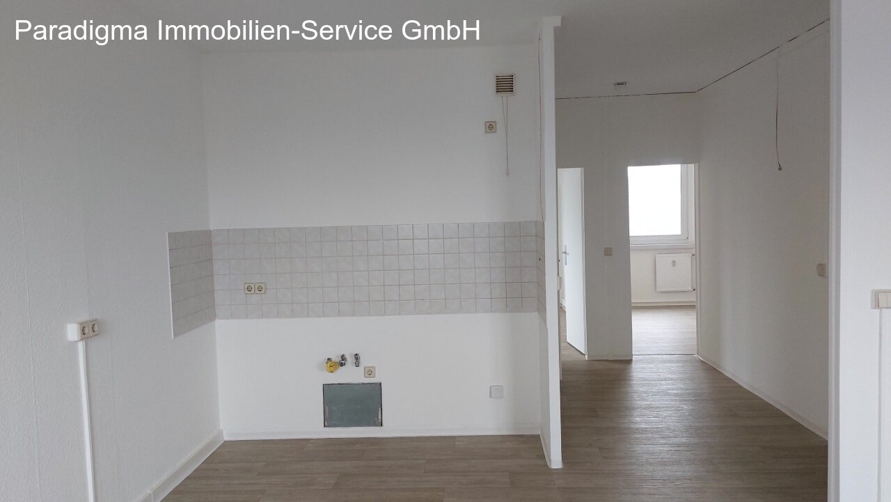 4 Raumwohnung mit Balkon