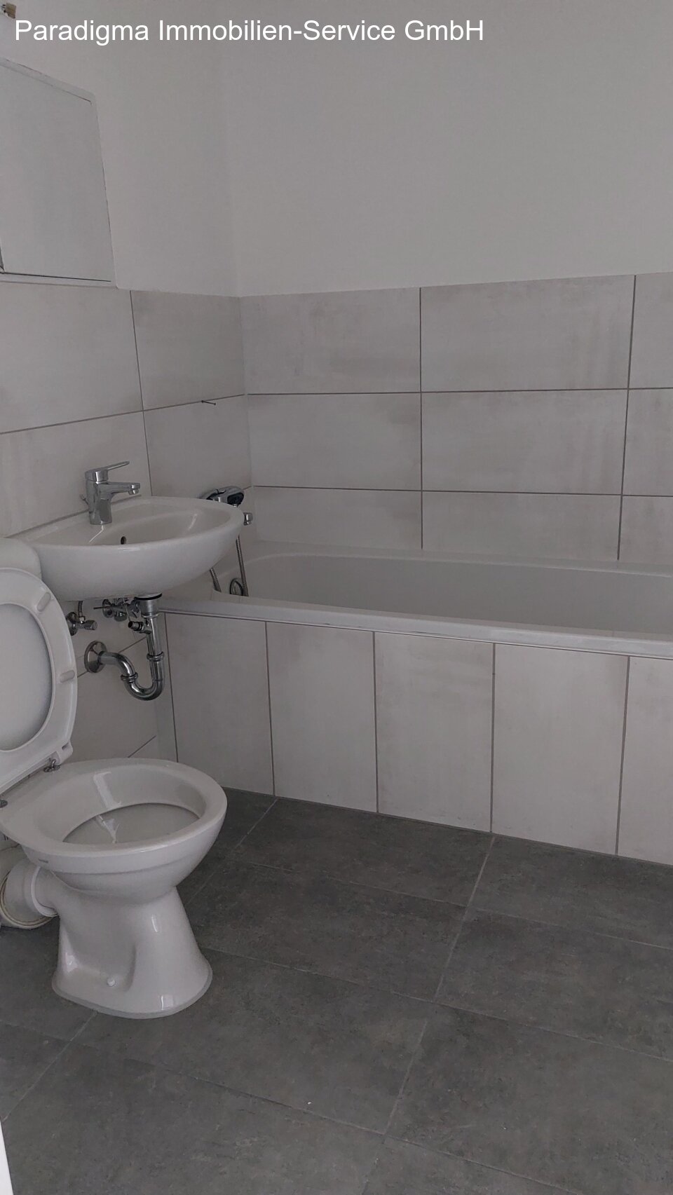 4 Raumwohnung mit Balkon