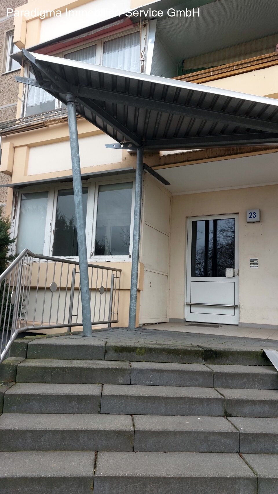 Renovierte 4 Raumwohnung mit Balkon!