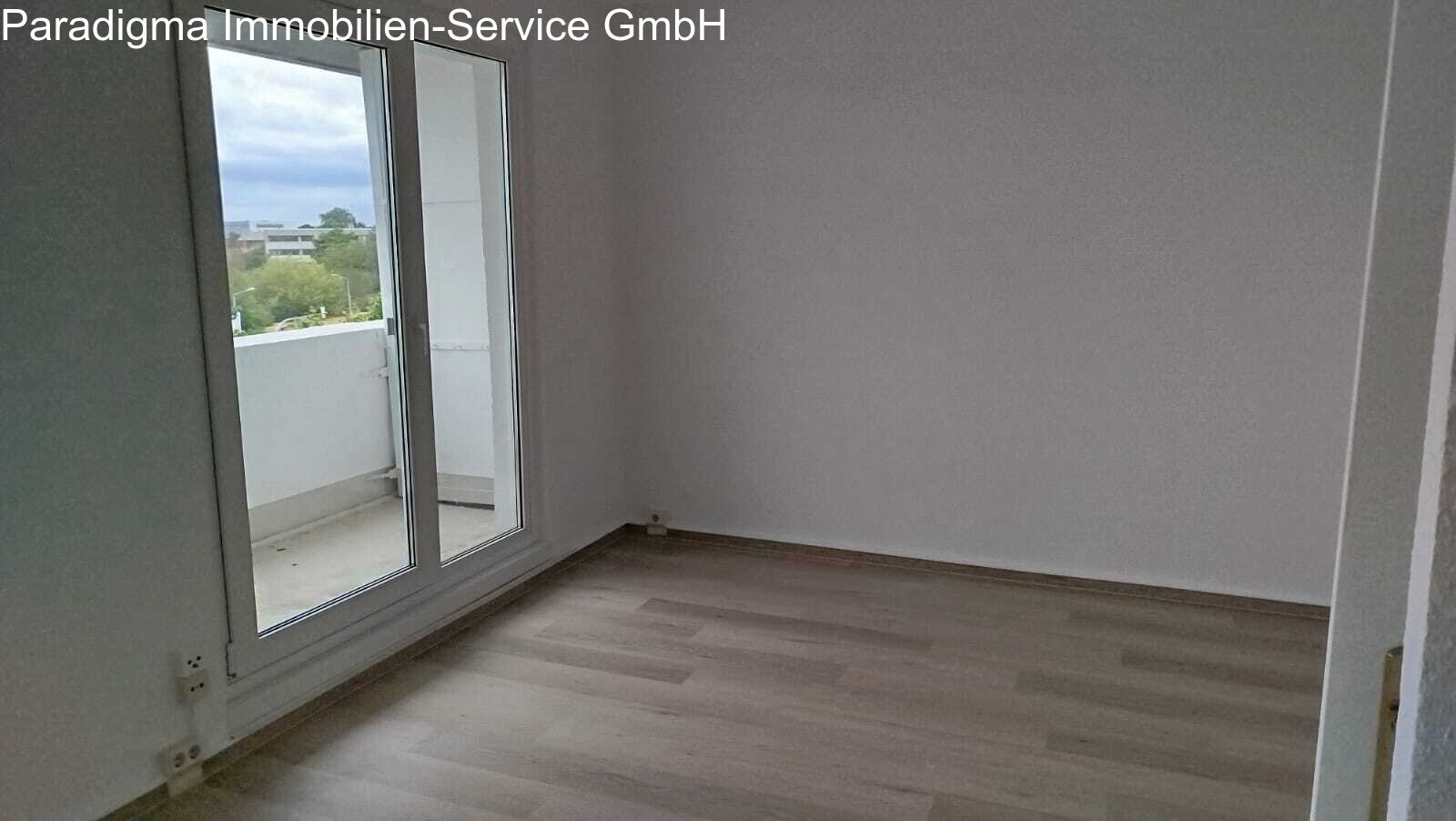 renovierte 3 Raumwohnung mit Balkon in Dessau - Innenstadt Süd