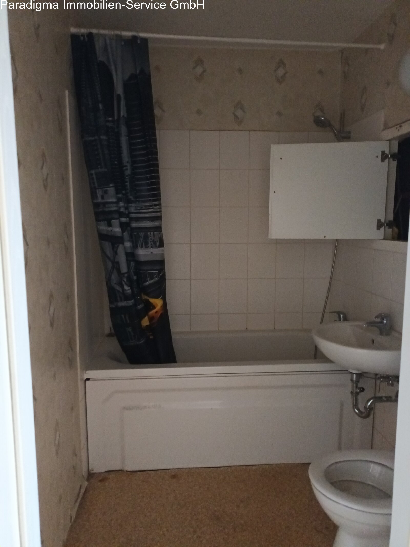 Selbstrenovieren lohnt sich! 3 Raum Wohnung mit Balkon