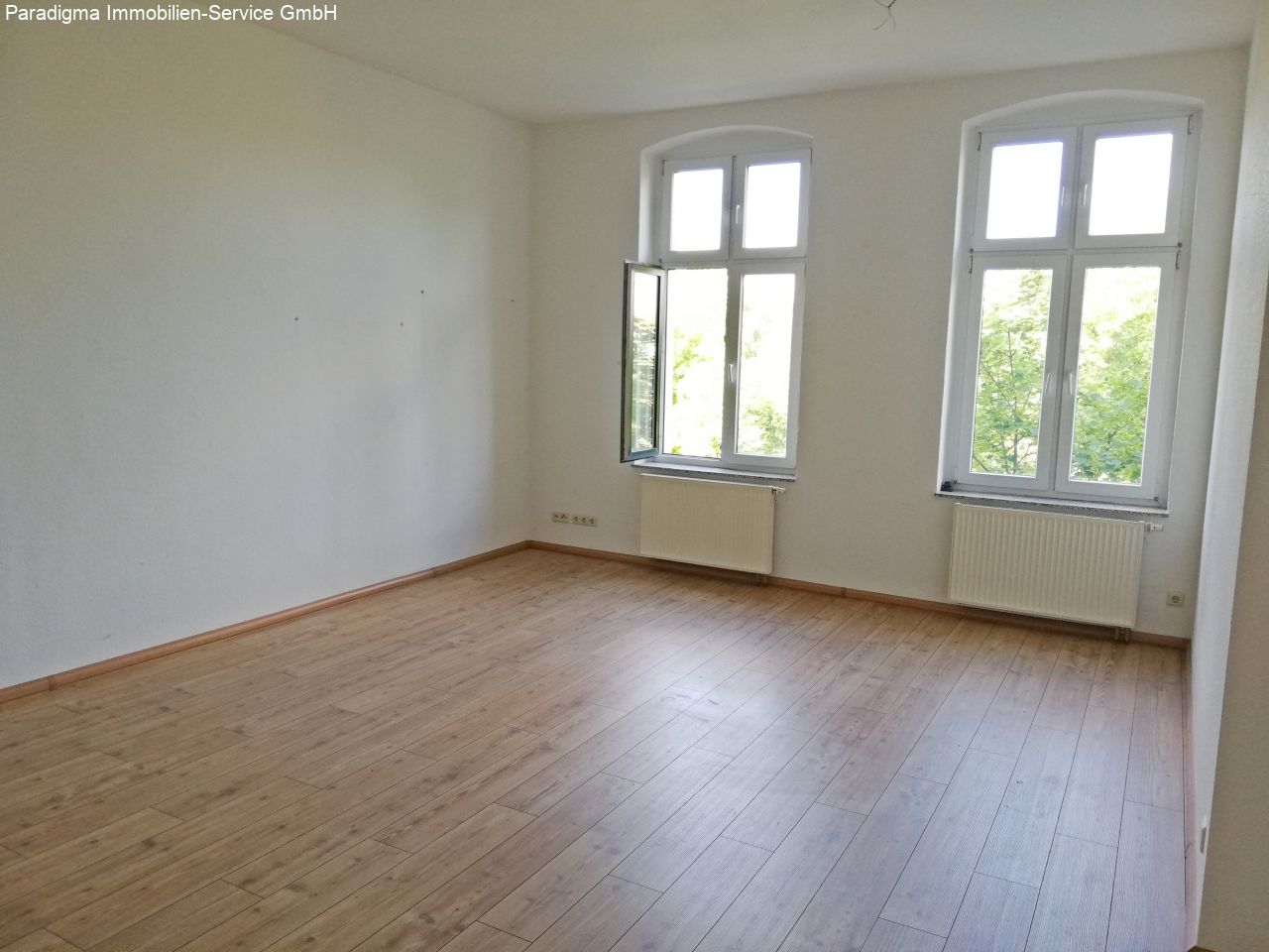 3 Raum Wohnung mit Blick auf's Theater!