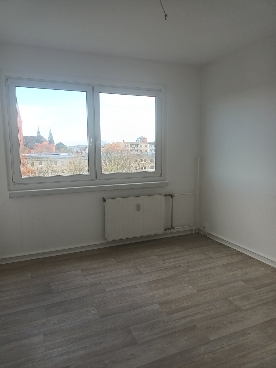 Raguhner Str. 31 4.OG rechts Raguhner Str. 31 4.OG rechts